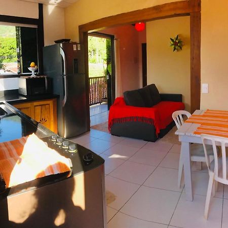Casa No Centro Da Ilhabela - Vila - Sp Zewnętrze zdjęcie